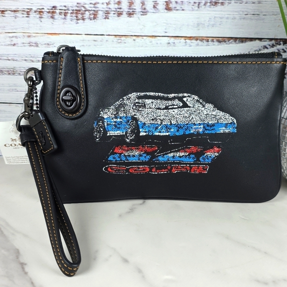 COACH 1941 CAR COUPE BLACK SEQUINS TURNLOCK WRISTLET 21‎ WALLET LTD EDITION - Picture 3 of 16